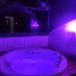 High Speed Internet Jakuzi 1 Apartment *